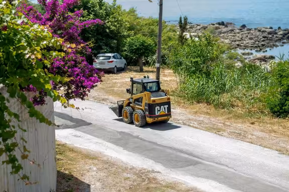 10 reasons why machinery industry needs makana.com in 2025