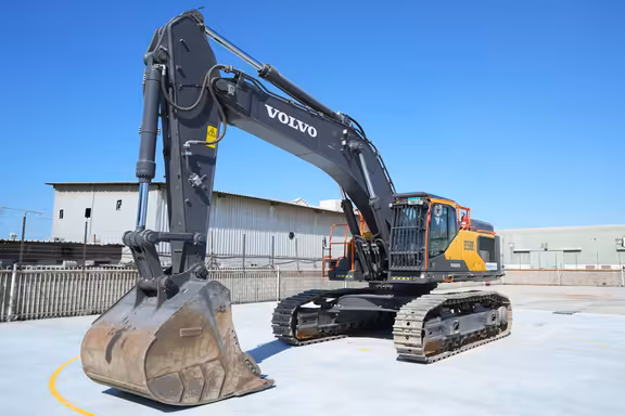 3 reasons the Volvo EC550E outperforms other 50-ton excavators