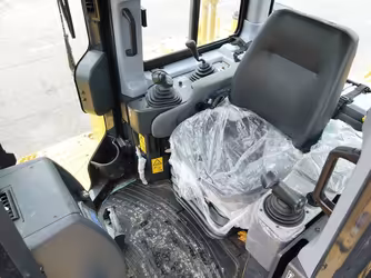 Generation-Komatsu D155A Crawler dozers-interior