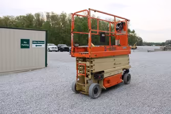 Generation-JLG 2632 Scissor lifts-exterior