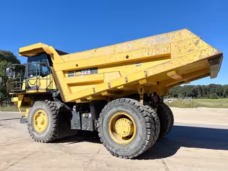 Generation-Komatsu HD325 Off-highway trucks-exterior