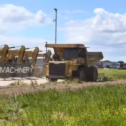 Generation-Komatsu HD405 Off-highway trucks-video