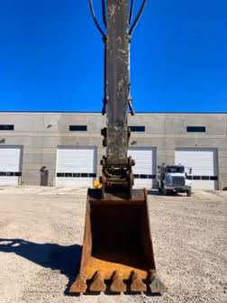 Generation-John deere 350 Medium excavators-attachments