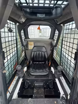 Generation-Bobcat S150 Skid steer loaders-interior