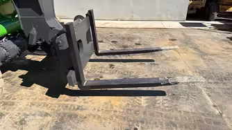 Generation-Sennebogen XL Telehandlers-attachments